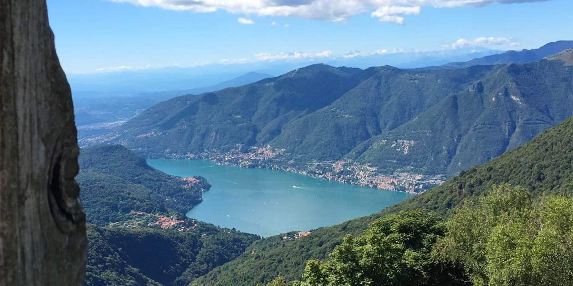 Il lago di como visto dall'Alpe del Vicerè